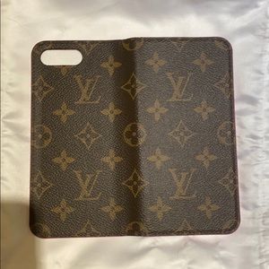 Louis Vuitton Folio for I Phone 6 Plus